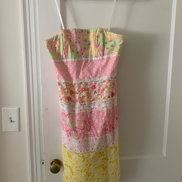 Lilly Pulitzer Dresses & Skirts - Strapless lily Pulitzer dress-size small
